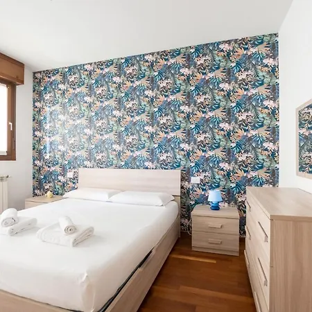 Farini Apartament Mediolan